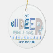 Oh Deer What a Year Fun Kerstblauw Keramisch Ornament (Links)
