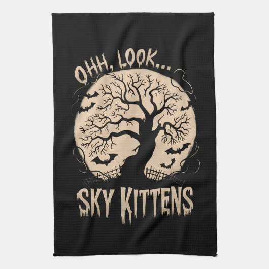 Oh Look Sky Kittens Halloween Funny Bats Lover Theedoek (Verticaal)