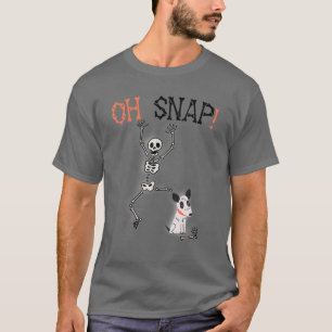 Oh Snap Dog Eating Skeleton Klassieke outfits, Hal T-shirt