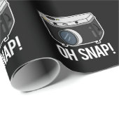 Oh Snap Funny Camera Pun Dark BG Cadeaupapier (Rol Hoek)