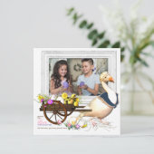 Oie avec la carte de Pâques de photo d'oeufs (Debout devant)