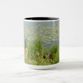 Oie canadienne par limon d'eau Mug (Centre)