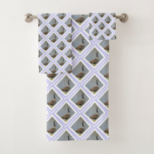 Oie En Diamant Par Serviette De Bain En Étang