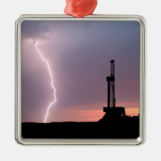 Oilfield Lightning Paarse Sunrise Metalen Ornament (Voorkant)