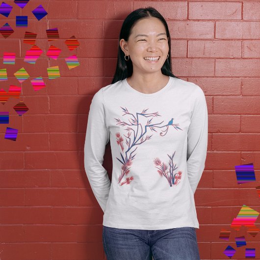 Oiseau primé dans un T-shirt arbre