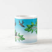 Oiseaux Dans Une Mug De Café D'Arbre (Centre)