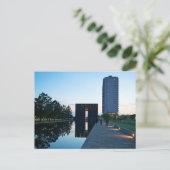 Oklahoma City Reflecting Pool Gate 9:03 Briefkaart (Staand voorkant)