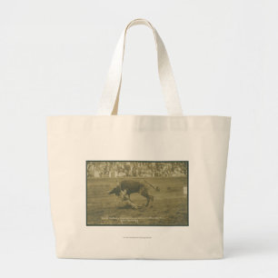 Oklahoma Culy buldogging. Grote Tote Bag