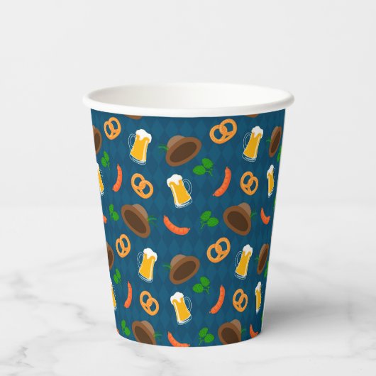 Oktoberfest Bier, Pretzel & Worst Patroon Papier Papieren Bekers (Achterkant)
