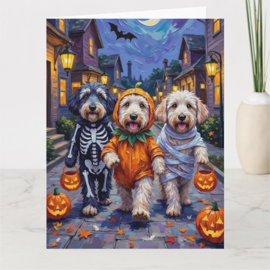 Old English Sheepdogs Trick-or-Treating Halloween Kaart (Voorkant)