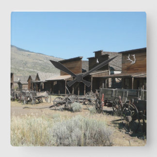 Old Far West Square Clock Vierkante Klok