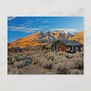 Old Farmhouse Along Hwy 395 In June Lake Briefkaart