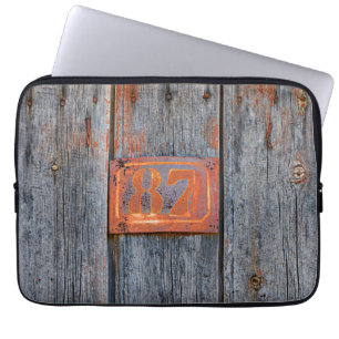 Old Grunge Rusty Metal House Number No. 87 Foto - Laptop Sleeve