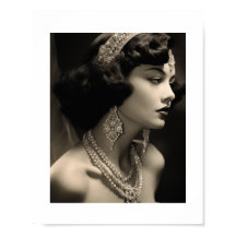 Old Hollywood Glam Brunette Actrice