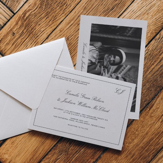 Old Money Black and White Wedding Kaart