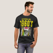 OLD SCHOOL COOL 1960 Basic Donker T-shirt (Voorkant volledig)