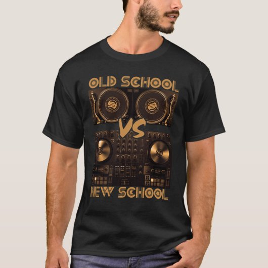 Old School DJ VS New School DJ T-shirt (Voorkant)