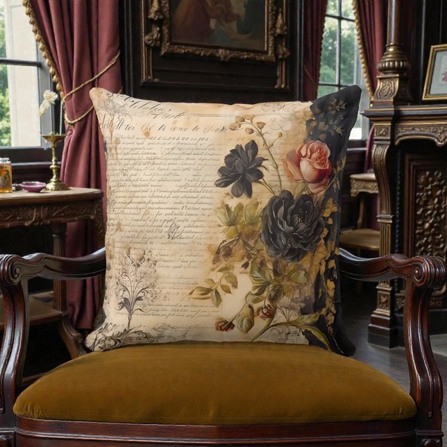 Old Victorian Black Floral Kussen (Creator heeft geüpload)
