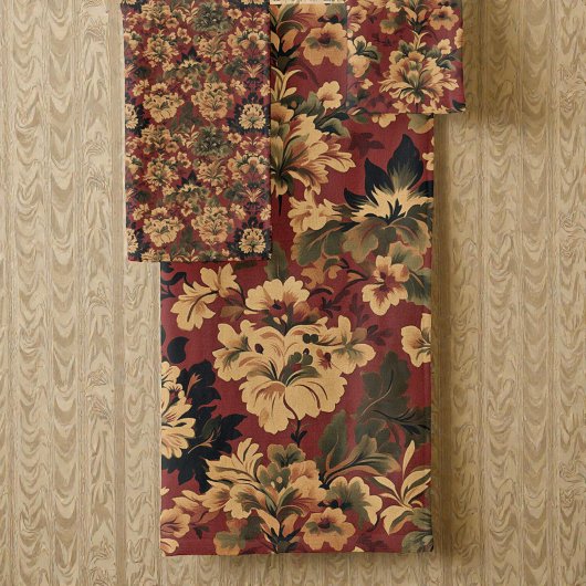 Old Victorian Deep Red Gold and Green Pattern