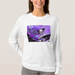 Oldtimer: Chevrolet met brandende motorkap T-shirt