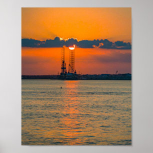 Oliekraan Silhouet Pensacola Bay Zonsondergang Poster