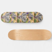 Olifant Baby springt vrolijk in Afrikaanse savanne Skateboard (Horizontaal)