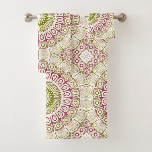 Olijf en Roos Mandala Pattern Bad Handdoek (Insitu)
