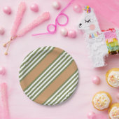 Olijfgroen en wit, vijf strippen, geelbruin papieren bordje (Feest)