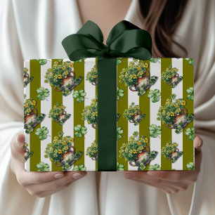 Olijfgroene vintage gestreepte klaverpot cadeaupapier