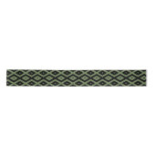 Olive green and black diamond pattern lint (Voorkant)