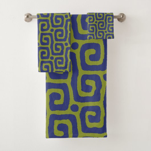 Olive Green &blue Abstract Pattern Bad Handdoek (Insitu)