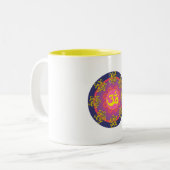 Om Mandala Blue Border Tweekleurige Koffiemok (Voorkant links)