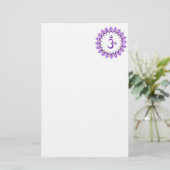 Om Symbol / Crown Chakra Briefpapier (Staand voorkant)