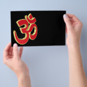Om symbool flyer (Hand)