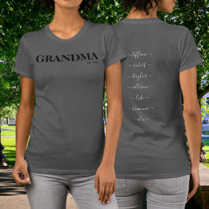 Oma Est Jaar Namen Kleinkinderen Zwarte Typografie T-shirt