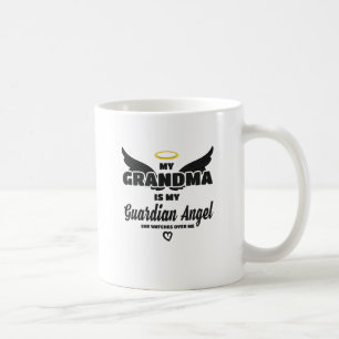 Oma Guardian Angel kijkt over mij in herinnering Koffiemok