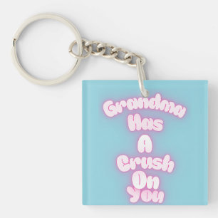 Oma heeft een oogje op je sleutelhanger