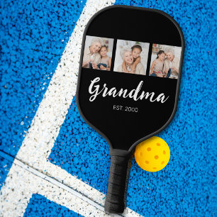 Oma heeft Elegant Schrift 3 Foto Zwart opgezet Pickleball Paddle