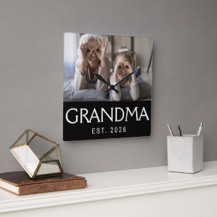 Oma heeft moderne witte typografie foto ingesteld vierkante klok