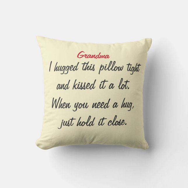 Oma Hug Pillow: Een zachte en comprimerende bril Kussen (Voorkant)