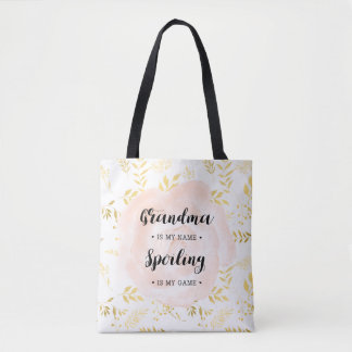 Oma in mijn naam. Spoil is mijn spel Tote Bag