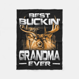 Oma met een bokkende shirt voor de jacht op herten fleece deken
