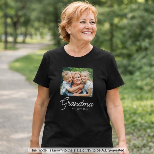 Oma Opgericht Script Foto T-shirt