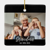 Oma Opgericht Wit script 3 foto Keramisch Ornament (Achterkant)
