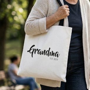 Oma Opgericht Zwart Wit Script Cadeau Draagtas