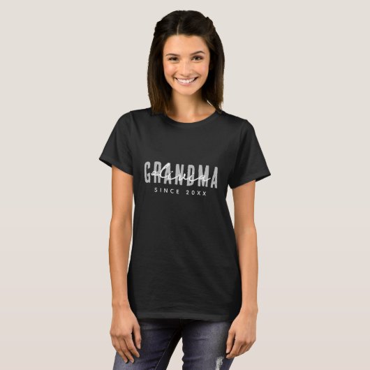 Oma Sinds 20XX Modern Eenvoudig Preppy T-shirt (Voorkant volledig)