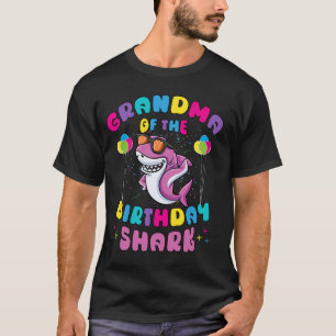 Oma van de verjarige Shark-feestje familie mat T-shirt