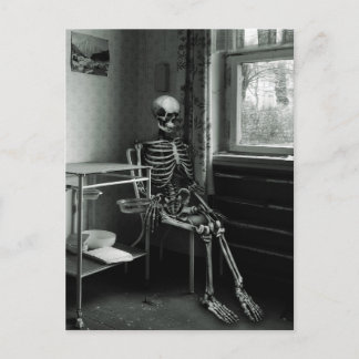 Oma wartet immer noch auf den Arzt Briefkaart