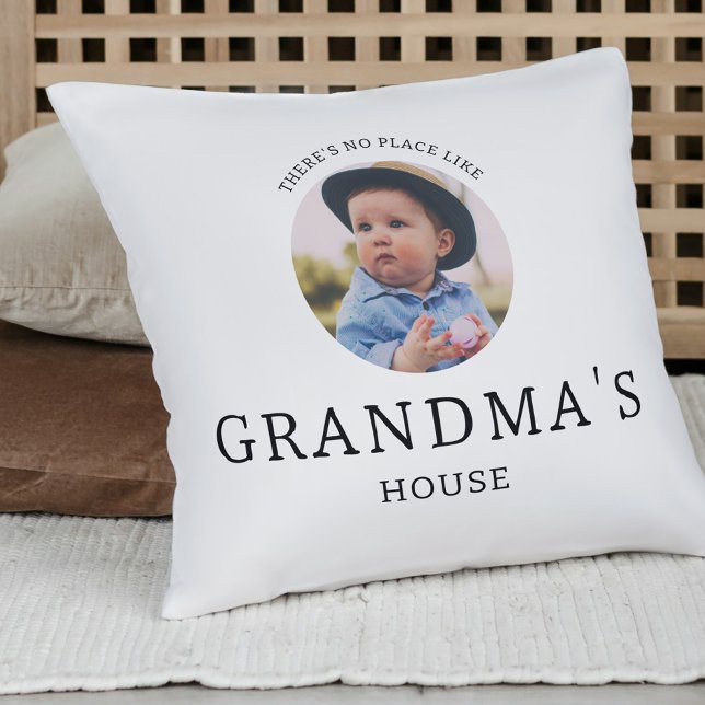Oma's Huis Bewaar Zwart-wit Foto Kussen (Grandma's House Keepsake Black and White Photo Throw Pillow)