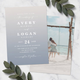 Ombre Ivory & Blue Wedding Invitation met foto Kaart